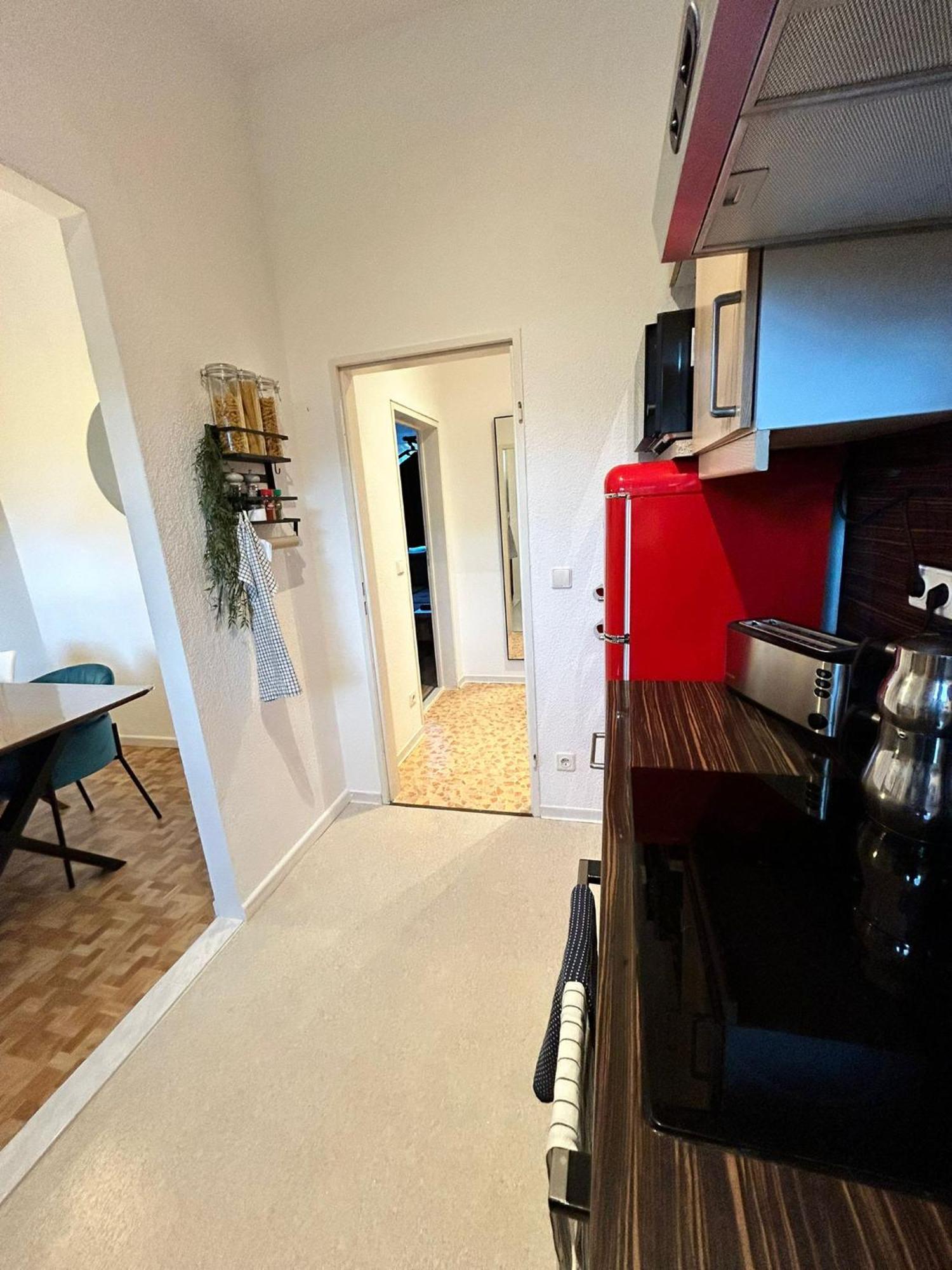 Duplex Apartment Ullstein- 4 Bedrooms, 2 Bathrooms, Living Room, 2 Parking Spaces, Boxspringbeds, Family & Business Apartment! Berlín Exterior foto
