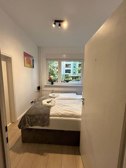 Duplex Apartment Ullstein- 4 Bedrooms, 2 Bathrooms, Living Room, 2 Parking Spaces, Boxspringbeds, Family & Business Apartment! Berlín Exterior foto