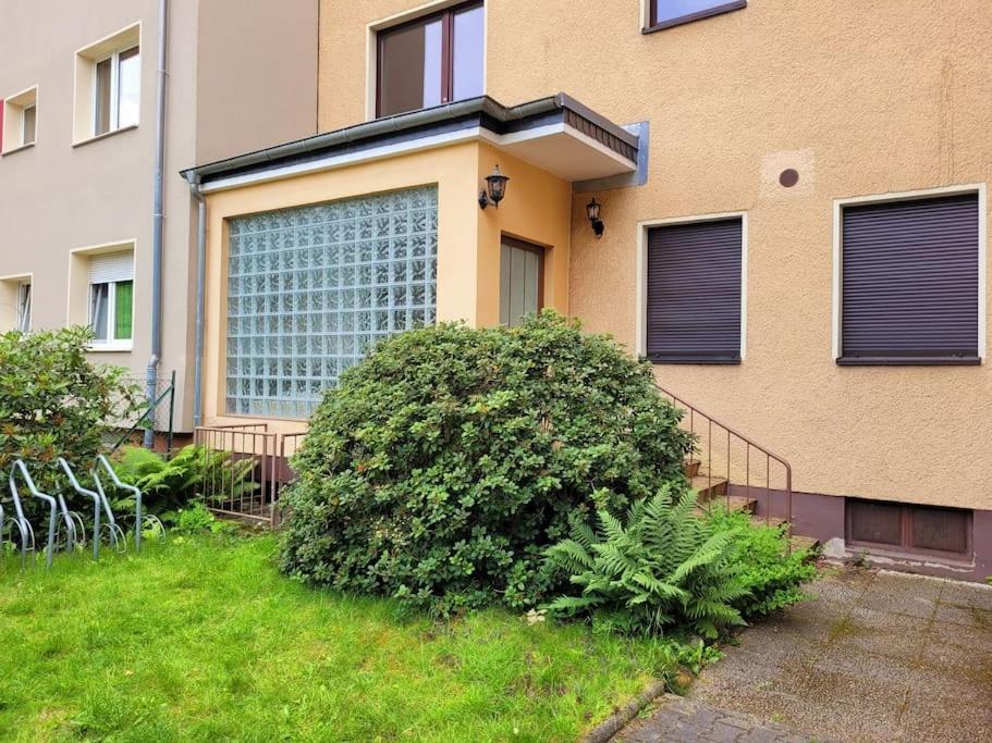 Duplex Apartment Ullstein- 4 Bedrooms, 2 Bathrooms, Living Room, 2 Parking Spaces, Boxspringbeds, Family & Business Apartment! Berlín Exterior foto