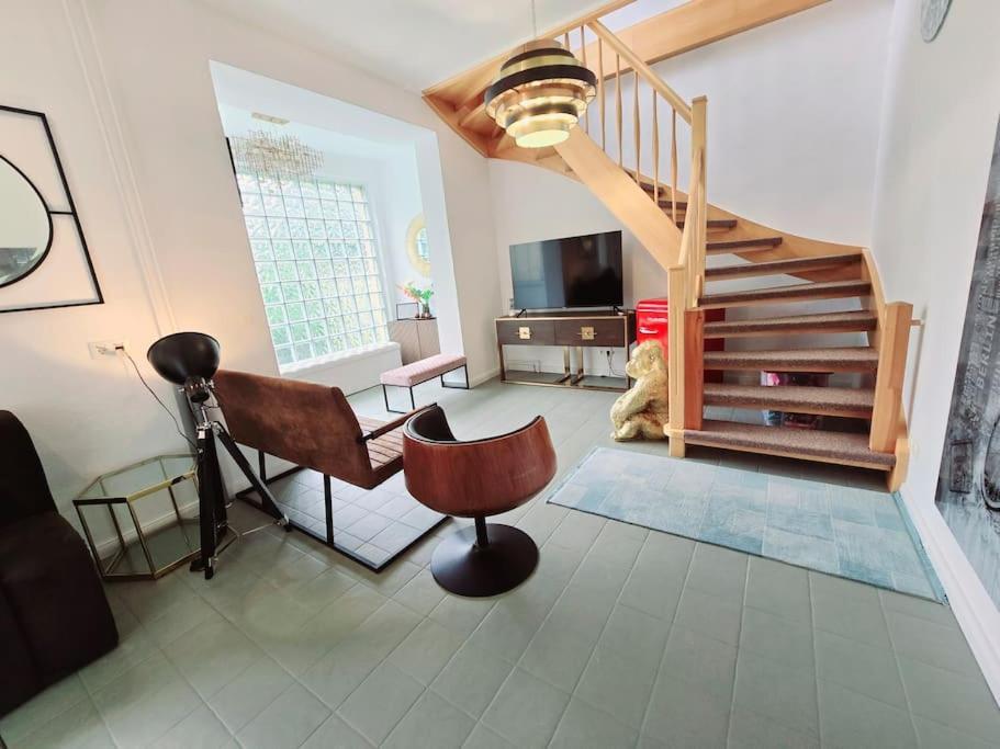 Duplex Apartment Ullstein- 4 Bedrooms, 2 Bathrooms, Living Room, 2 Parking Spaces, Boxspringbeds, Family & Business Apartment! Berlín Exterior foto